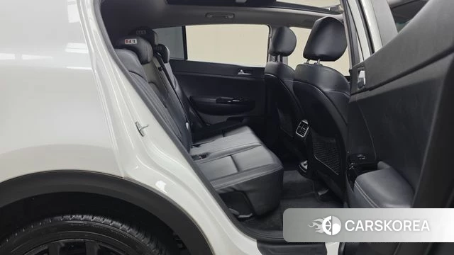 Kia Sportage 4th Generation 2018 Белый из Кореи, фото 2