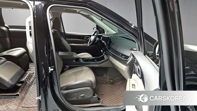 Kia The New Carnival 4th Generation 2024 Черный из Кореи, фото 2