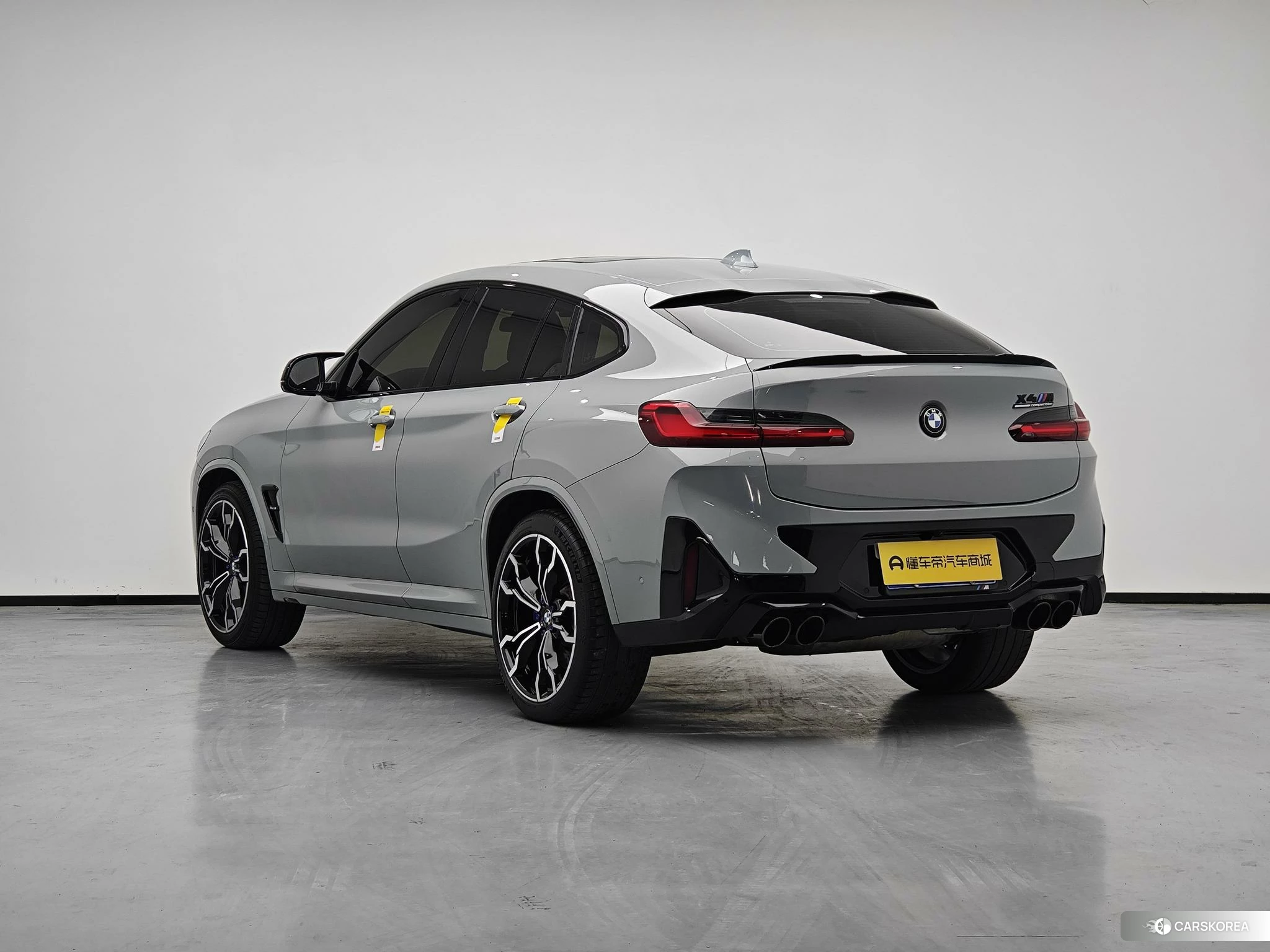 BMW X4 M 2021 Темно-серый из Китая, фото 2