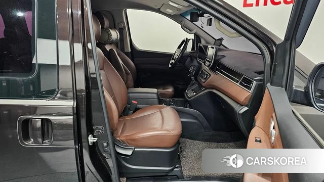 Hyundai The New Grand Starex 2018 Черный из Кореи, фото 2