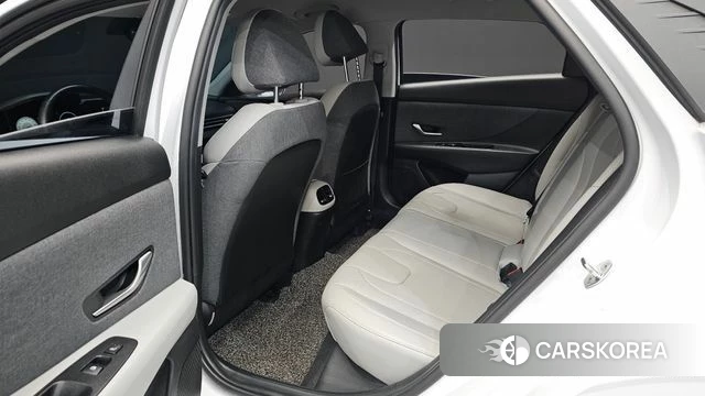 Hyundai Avante (CN7) 2021 Белый из Кореи, фото 2