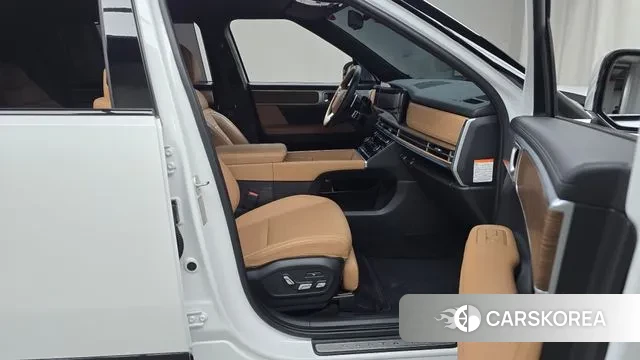 Hyundai Santa Fe (MX5) 2023 Белый из Кореи, фото 2