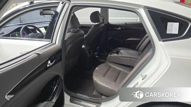 Kia Come New K7 2018 Белый из Кореи, фото 2