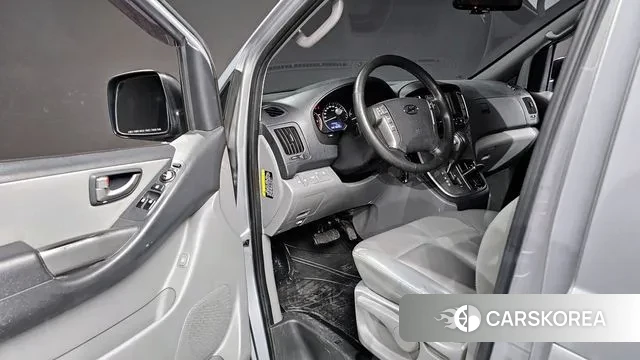 Hyundai The New Grand Starex 2018 Серебряный из Кореи, фото 2