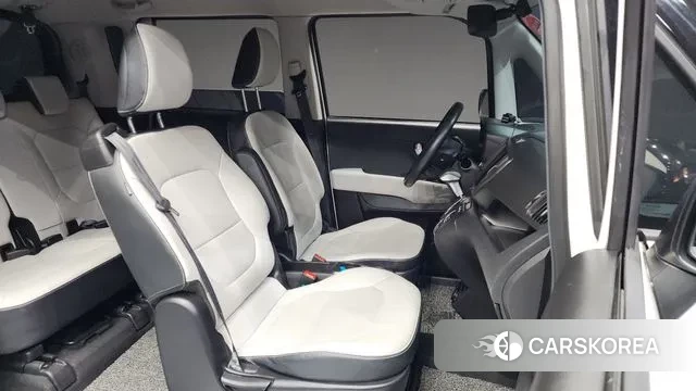 Kia The New Kia Ray 2023 Белый из Кореи, фото 2