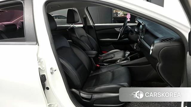 Kia Come New K3 2018 Белый из Кореи, фото 2