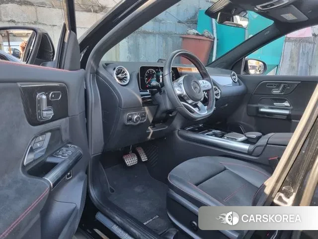 Mercedes-Benz GLA - Class H247 2020 Черный из Кореи, фото 2