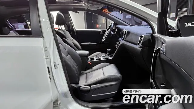 Kia Sportage 4th Generation 2018 Белый из Кореи, фото 2