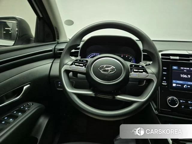 Hyundai Tucson (NX4) 2023 Белый из Кореи, фото 2