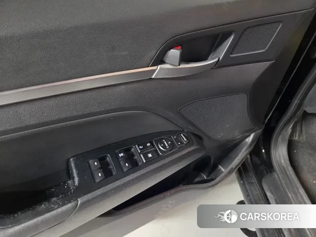 Hyundai The New Avante AD 2018 Черный из Кореи, фото 2