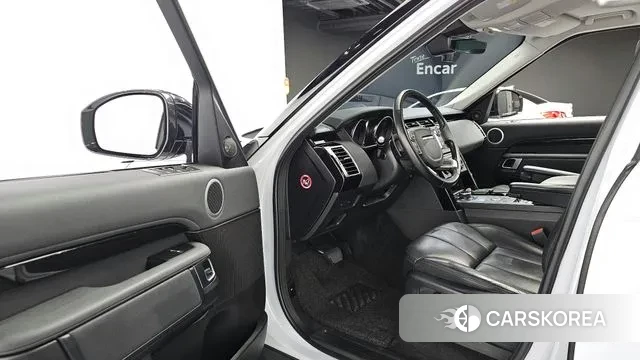 Land Rover Discovery 5 2018 Белый из Кореи, фото 2