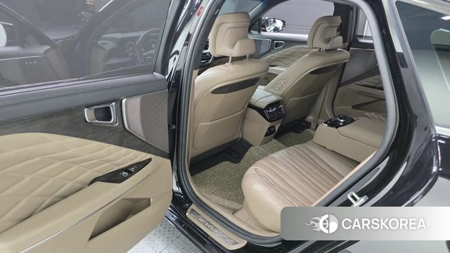 Kia K8 Hybrid 2022 Черный из Кореи, фото 2