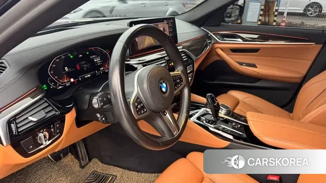 BMW 5 Series (G30) 2021 Черный из Кореи, фото 2