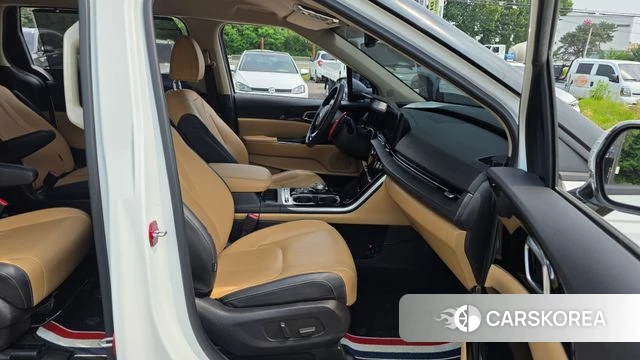 Kia Carnival 4th generation 2020 Белый из Кореи, фото 2