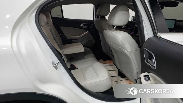 Mercedes-Benz GLA-Class X156 2019 Белый из Кореи, фото 2