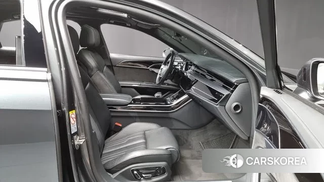 Audi A8 (D5) 2021 Серый из Кореи, фото 2