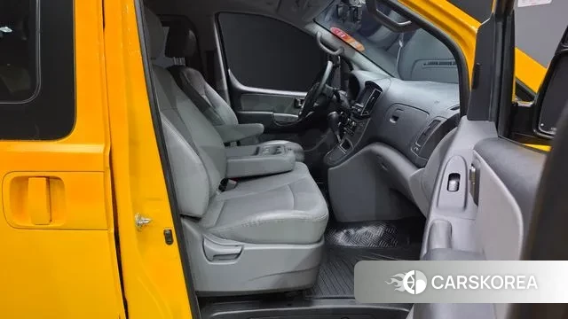 Hyundai The New Grand Starex 2019 Желтый из Кореи, фото 2