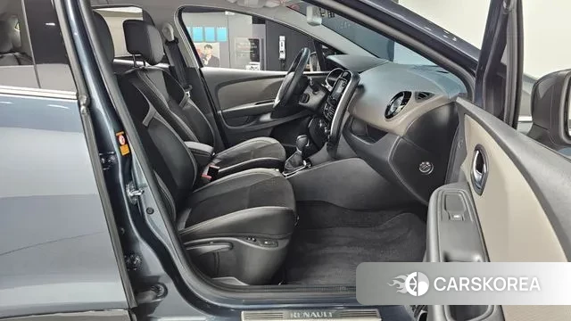 Renault Korea (Samsung) Clio 2018 Серый из Кореи, фото 2