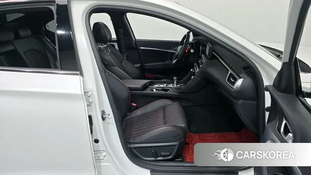 Genesis The New G70 2023 Белый из Кореи, фото 2