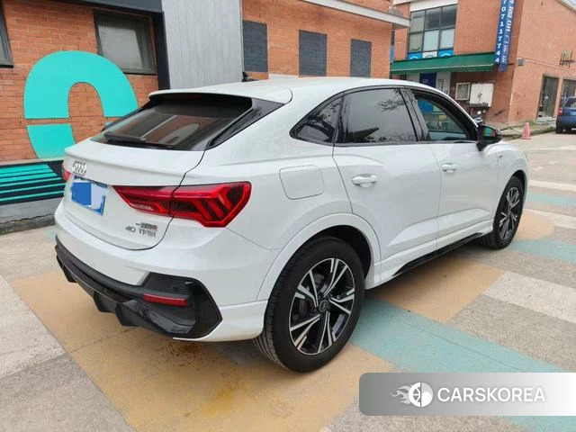 Audi Q3 Sportback 2022 Белый из Китая, фото 2