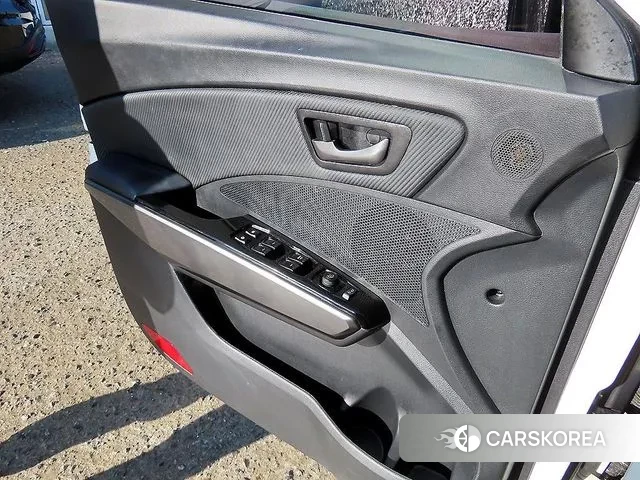 Ssangyong The New Tivoli 2024 Белый из Кореи, фото 2