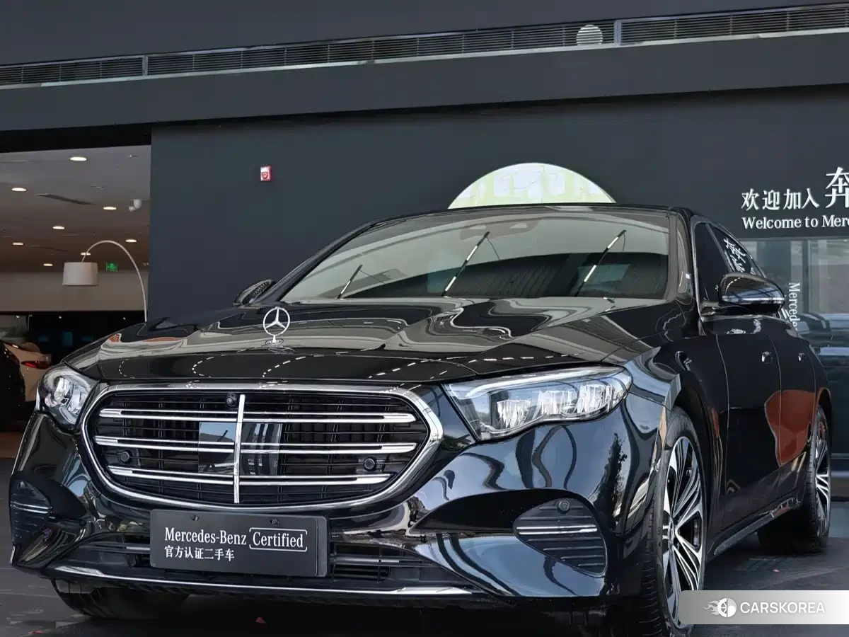 Mercedes-Benz E-Class 2026 Черный из Китая, фото 2