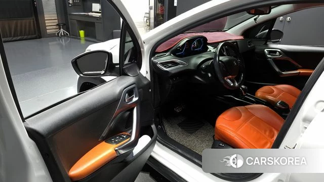 Peugeot 2008 2019 Белый из Кореи, фото 2