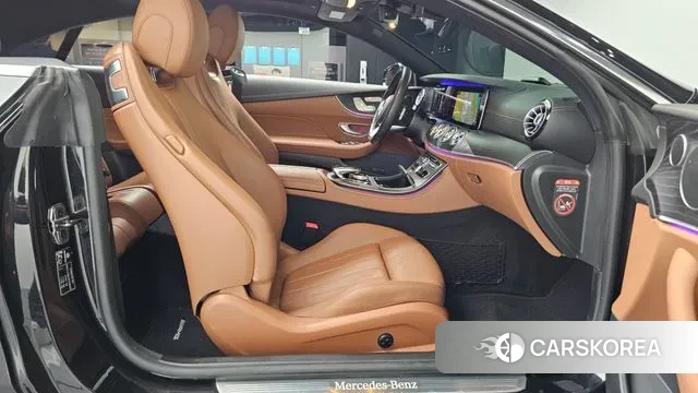 Mercedes-Benz E-Class W213 2019 Черный из Кореи, фото 2