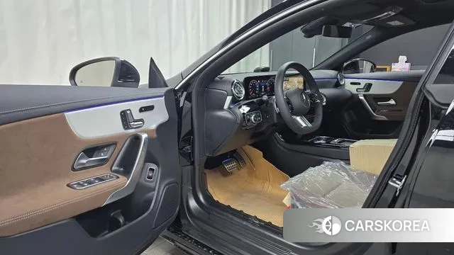 Mercedes-Benz CLA-Class C118 2025 Черный из Кореи, фото 2