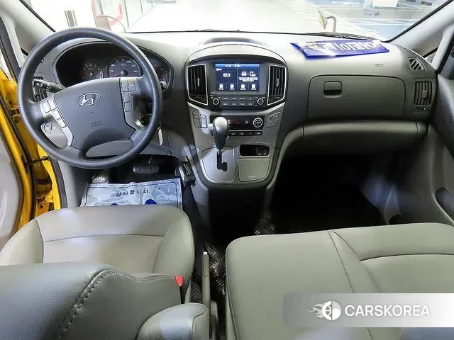 Hyundai The New Grand Starex 2021 Желтый из Кореи, фото 2