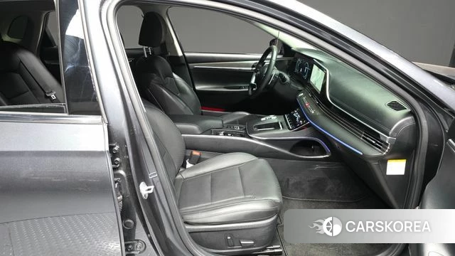 Hyundai The New Grandeur IG Hybrid 2022 Серый из Кореи, фото 2