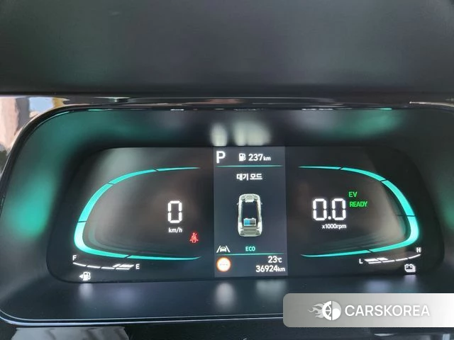 Hyundai The New Avante Hybrid (CN7) 2023 Серый из Кореи, фото 2