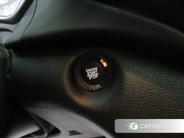 Jeep Cherokee (KL) 2021 Белый из Кореи, фото 2