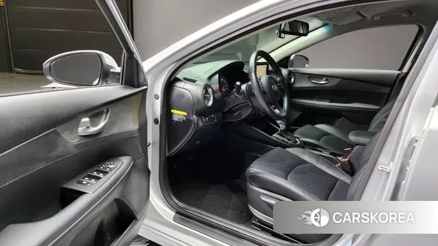 Kia Come New K3 2018 Серебряный из Кореи, фото 2