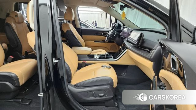 Kia Carnival 4th generation 2021 Черный из Кореи, фото 2