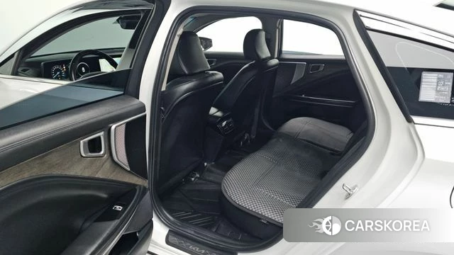 Kia K8 2023 Белый из Кореи, фото 2