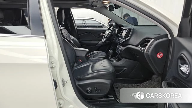 Jeep Cherokee (KL) 2018 Белый из Кореи, фото 2
