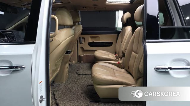 Kia The New Carnival 2019 Белый из Кореи, фото 2