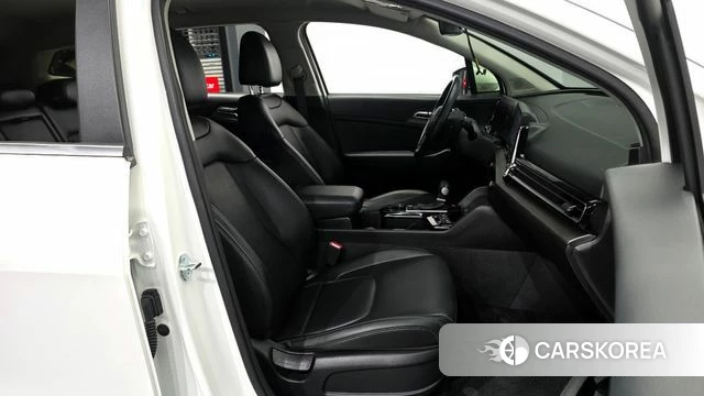 Kia Sportage 5th Generation 2023 Белый из Кореи, фото 2