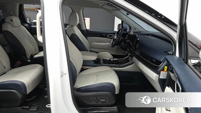 Kia The New Carnival 4th Generation 2025 Белый из Кореи, фото 2
