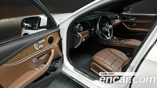 Mercedes-Benz E-Class W213 2021 Белый из Кореи, фото 2