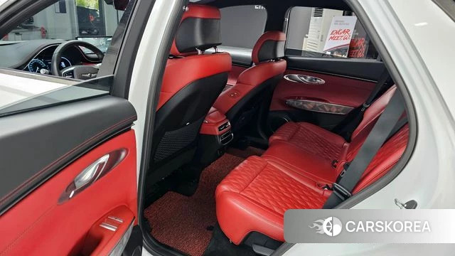 Genesis GV70 2021 Белый из Кореи, фото 2