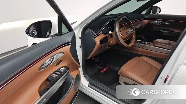 Genesis GV70 2021 Белый из Кореи, фото 2