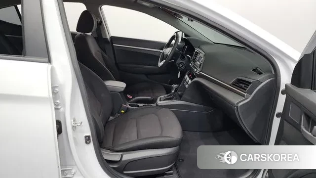 Hyundai The New Avante AD 2019 Белый из Кореи, фото 2