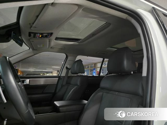 Hyundai Santa Fe (MX5) 2023 Белый из Кореи, фото 2