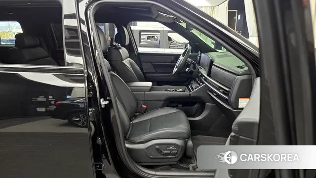 Hyundai Santa Fe (MX5) 2024 Черный из Кореи, фото 2