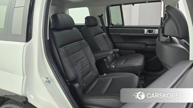 Hyundai Santa Fe (MX5) 2024 Белый из Кореи, фото 2