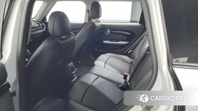 Mini Cooper Clubman 2022 Серебряный из Кореи, фото 2