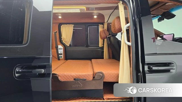 Hyundai Staria 2022 Черный из Кореи, фото 2