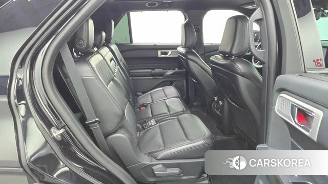 Ford Explorer 6th Generation 2020 Черный из Кореи, фото 2